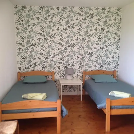 Maison De Bourg Avec Jardin Et Wifi - Bures - Fr-1-497-124 Lantställe *