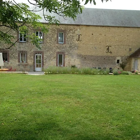 Casa de Férias Maison De Bourg Avec Jardin Et Wifi - Bures - Fr-1-497-124