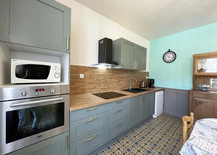 Holiday home Maison De Bourg Avec Jardin Et Wifi - Bures - Fr-1-497-124